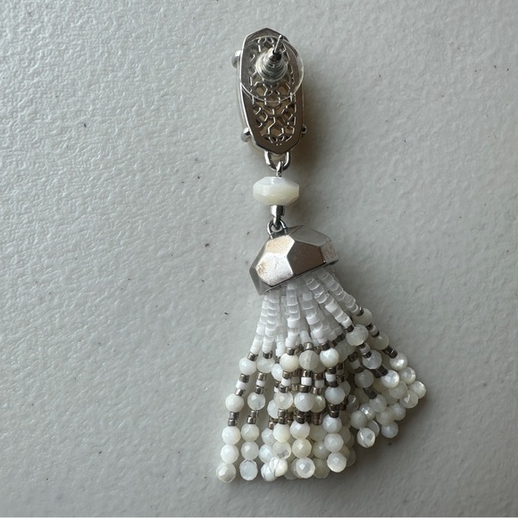 Kendra Scott Dove Tassel Statement Earrings in White Silver Dove - Picture 4 of 6
